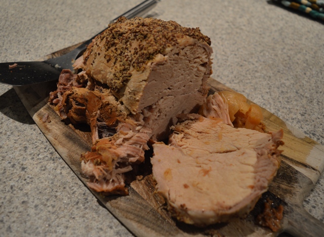 Pork roast with apples and onions
